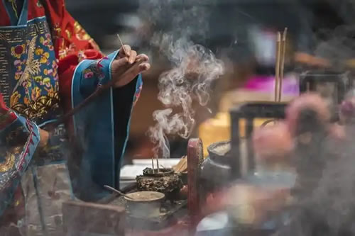 化解噩梦与不顺，或许与一次超度有关