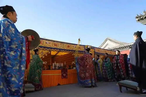 魂登彼岸：道教超度的度桥仪式